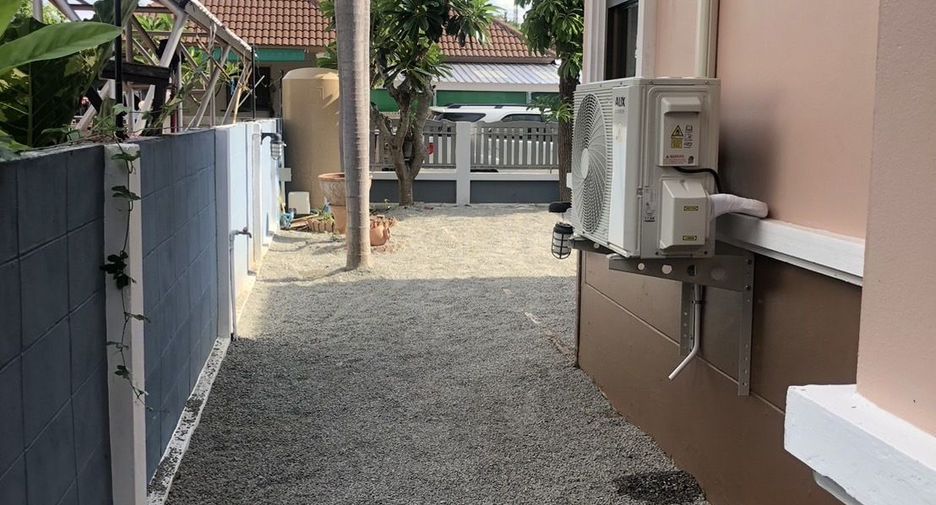 For sale 2 bedrooms house in Mueang Chiang Mai, Chiang Mai