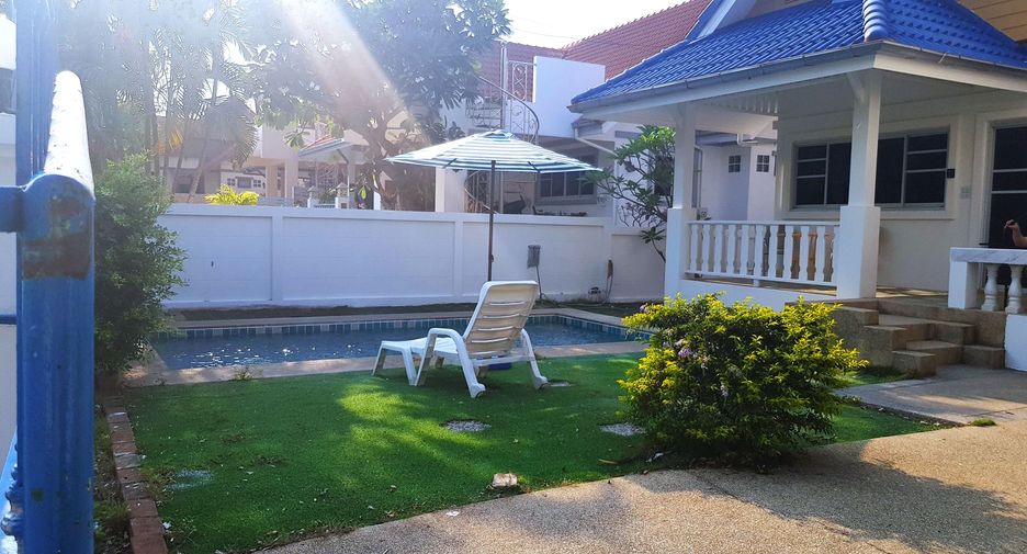 For rent 3 ベッドルーム villa in Hua Hin, Prachuap Khiri Khan