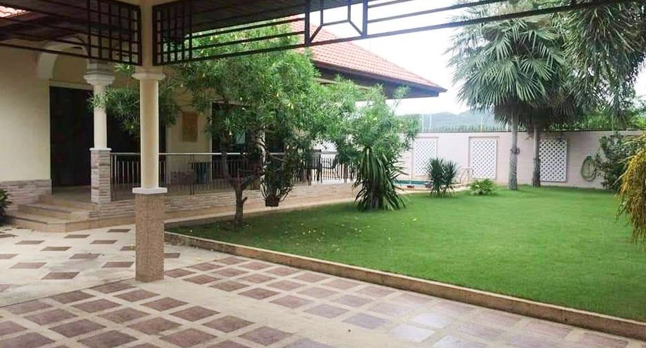 For rent 3 bedrooms house in Hua Hin, Prachuap Khiri Khan
