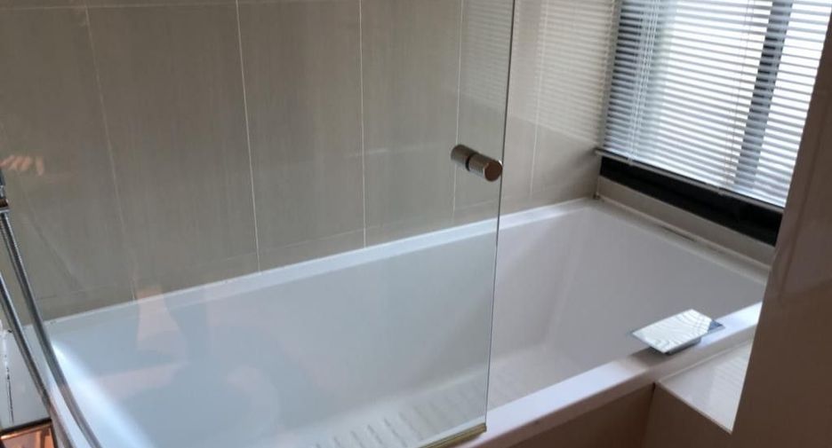 Wohnung zur Miete mit 2 Zimmer in Sathon, Bangkok