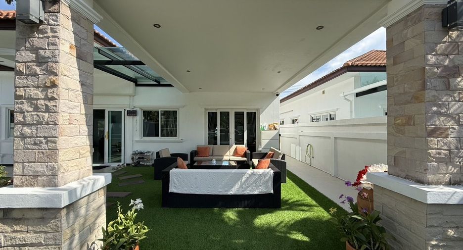 For rent 4 ベッドルーム villa in Hua Hin, Prachuap Khiri Khan