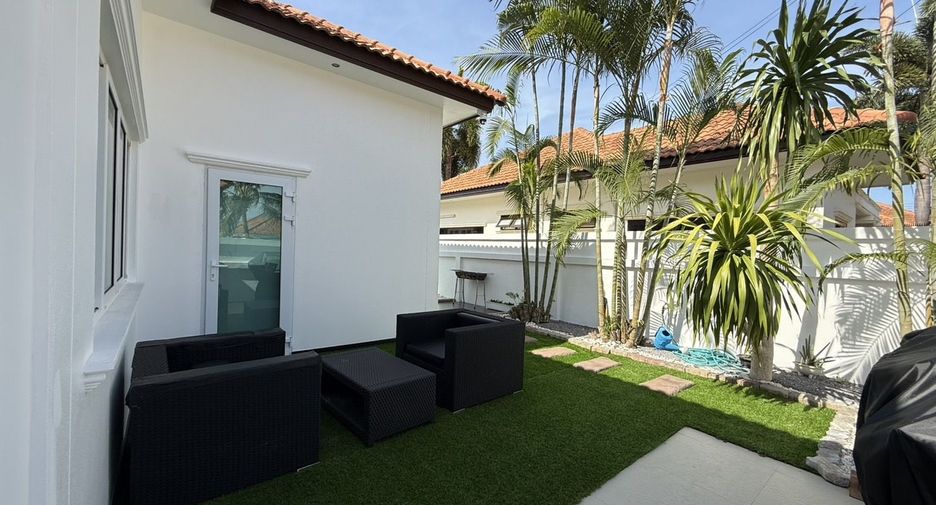 For rent 4 ベッドルーム villa in Hua Hin, Prachuap Khiri Khan