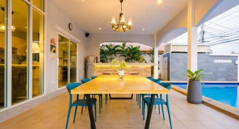 For rent 4 bedrooms villa in Hua Hin, Prachuap Khiri Khan