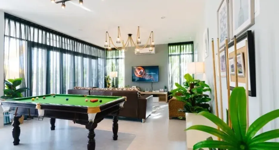 For rent 4 bedrooms villa in Hua Hin, Prachuap Khiri Khan