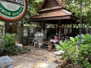 For sale 4 bedrooms house in Saphan Sung, Bangkok