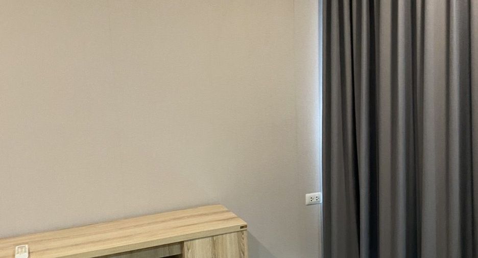 For rent 3 bedrooms townhouse in Hang Dong, Chiang Mai