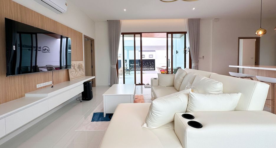 For rent 3 bedrooms villa in Hua Hin, Prachuap Khiri Khan