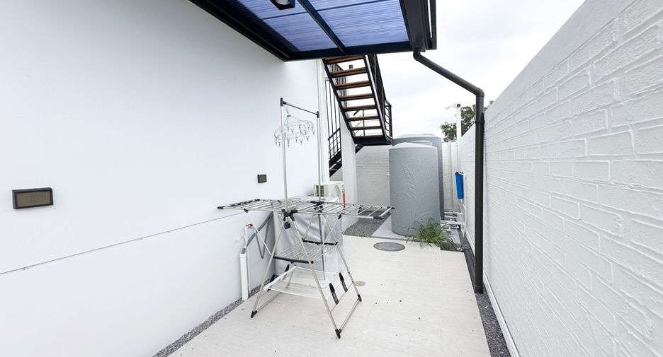 For rent 3 bedrooms villa in Hua Hin, Prachuap Khiri Khan