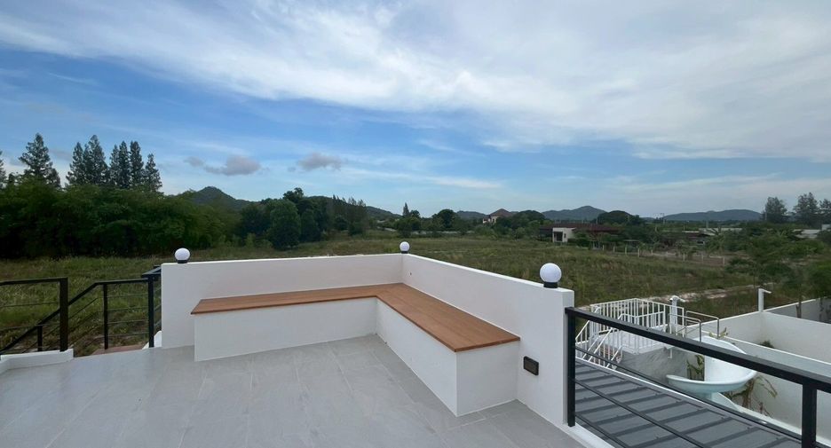 For rent 3 bedrooms villa in Hua Hin, Prachuap Khiri Khan