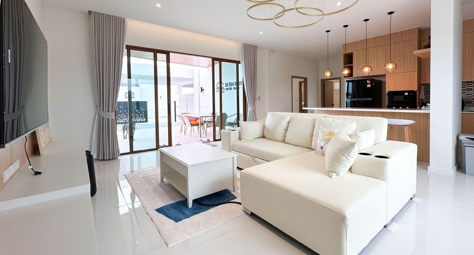 For rent 3 bedrooms villa in Hua Hin, Prachuap Khiri Khan