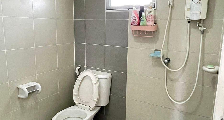 Casa en alquiler de 3 habitaciones en Hang Dong, Chiang Mai