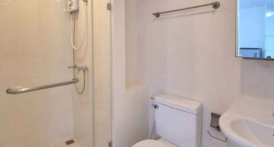 À louer 1 chambre condo à Bang Na, Bangkok