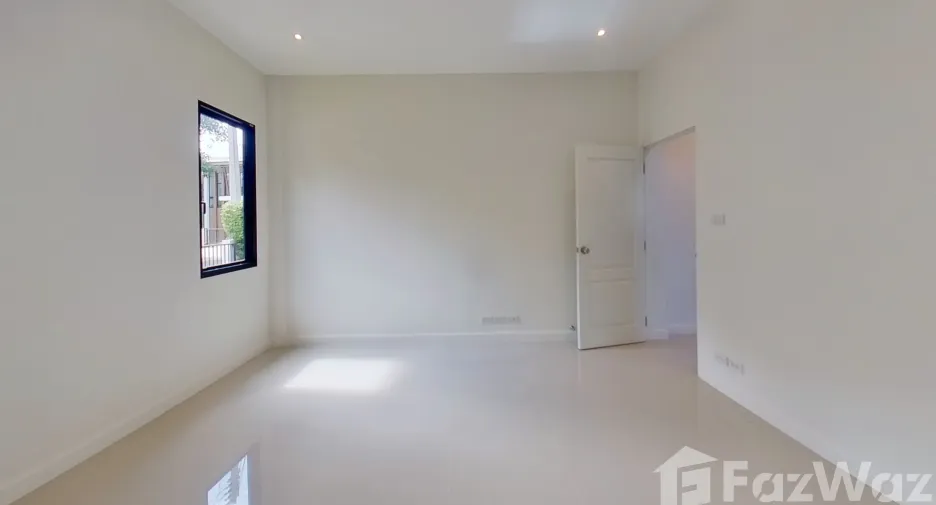 For sale and for rent 4 bedrooms house in Hang Dong, Chiang Mai