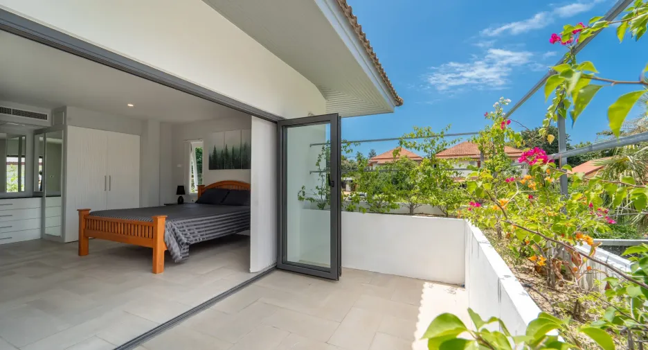 For sale 4 bedrooms villa in Ko Samui, Surat Thani