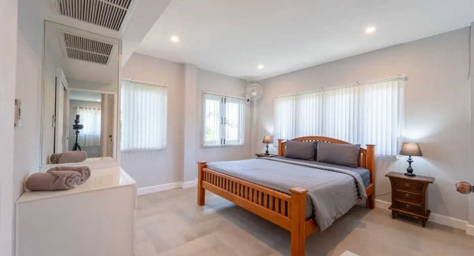 For sale 4 bedrooms villa in Ko Samui, Surat Thani