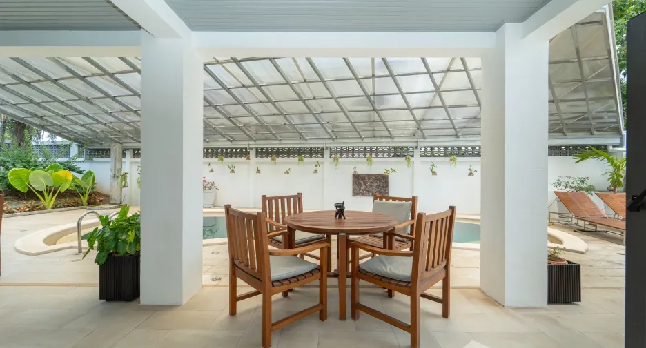 For sale 4 bedrooms villa in Ko Samui, Surat Thani