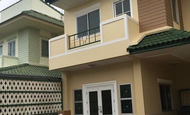For sale 4 bedrooms house in Don Mueang, Bangkok