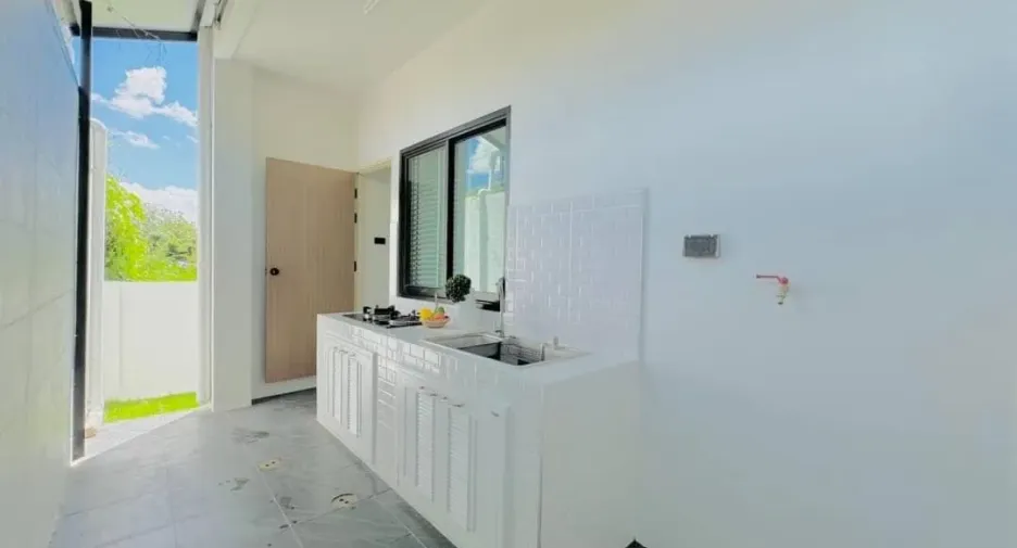 Casa adosada en venta de 3 habitaciones en Hang Dong, Chiang Mai