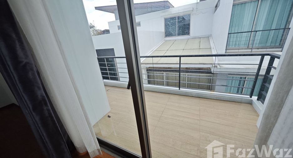 À vendre et à louer 3 chambres maison à Bueng Kum, Bangkok