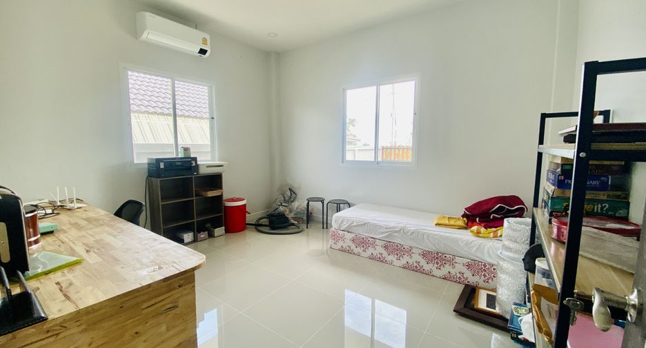 For rent 3 bedrooms house in Pran Buri, Prachuap Khiri Khan