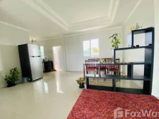 À louer 3 chambres maison à Pran Buri, Prachuap Khiri Khan