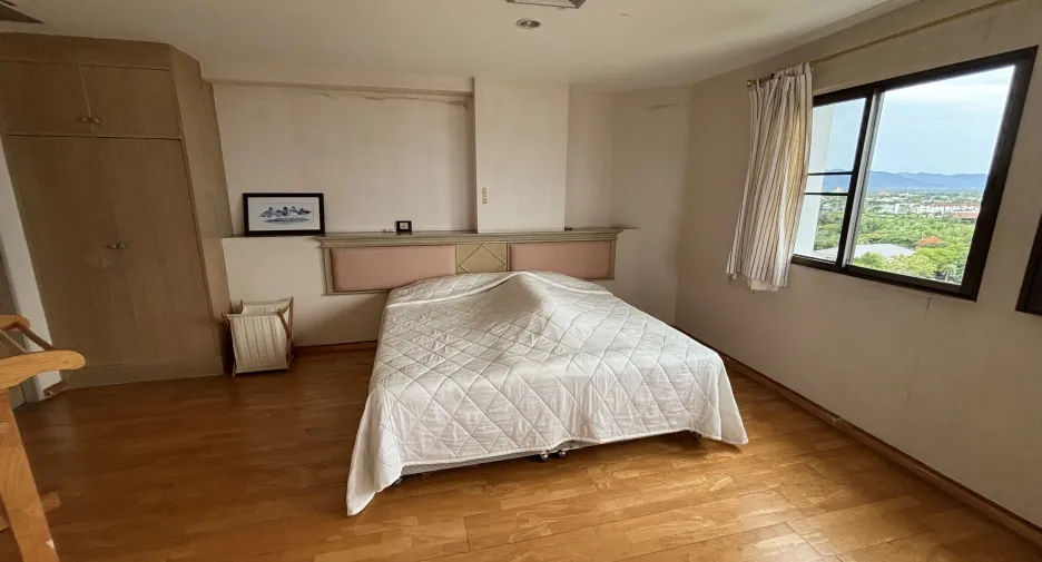For sale and for rent 4 bedrooms condo in Cha Am, Phetchaburi
