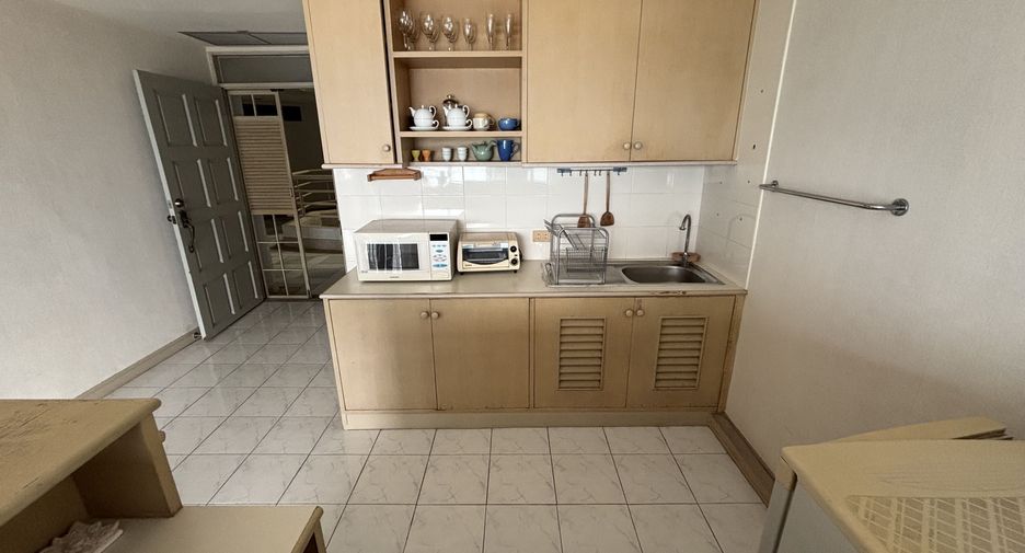 For sale and for rent 4 bedrooms condo in Cha Am, Phetchaburi