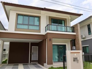 For Rent 3 Bedroom House In Saraphi, Chiang Mai