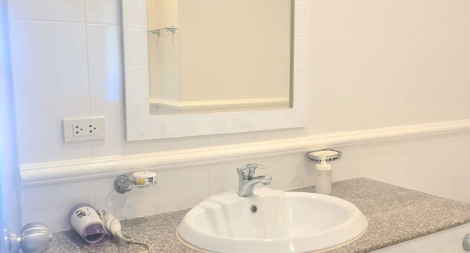For rent 1 Beds apartment in Mueang Phuket, Phuket