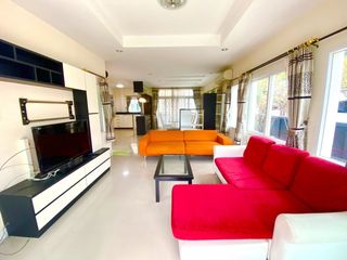 For sale and for rent 3 bedrooms house in Si Racha, Chonburi