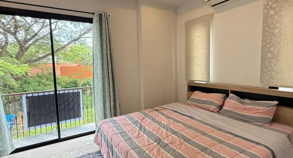 For rent 4 bedrooms townhouse in Ko Samui, Surat Thani