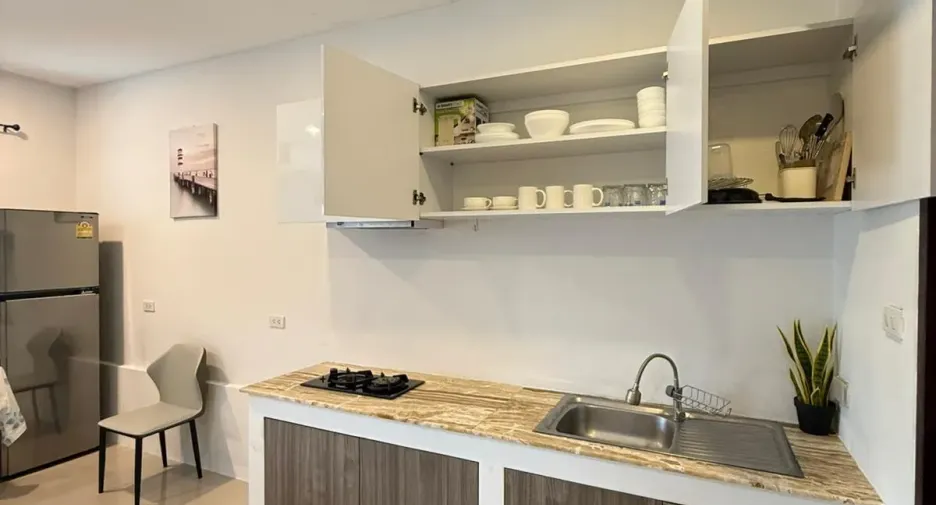 For rent 4 bedrooms townhouse in Ko Samui, Surat Thani