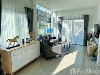 For rent 4 bedrooms house in San Kamphaeng, Chiang Mai