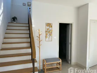 For rent 4 bedrooms house in San Kamphaeng, Chiang Mai
