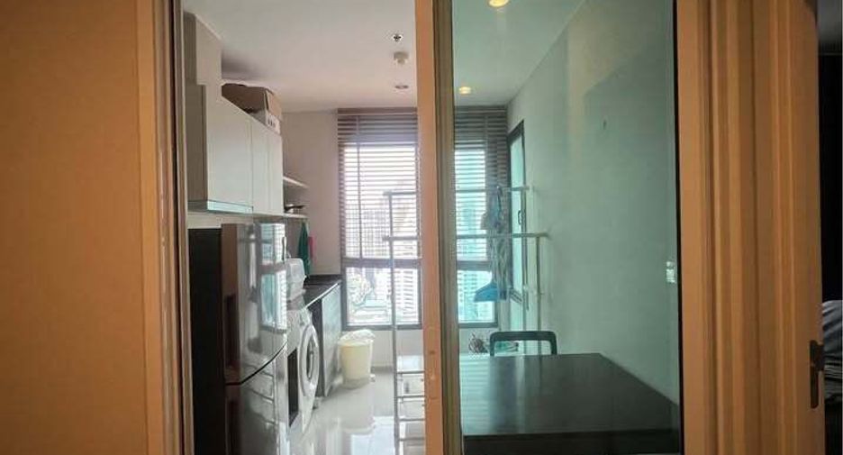 For sale 1 bed condo in Phaya Thai, Bangkok