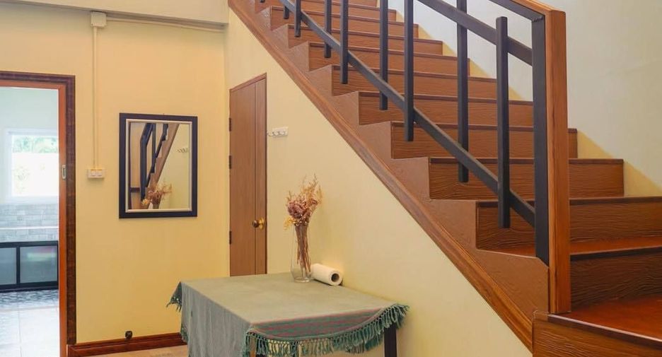 For sale and for rent 4 bedrooms villa in Bang Lamung, Chonburi