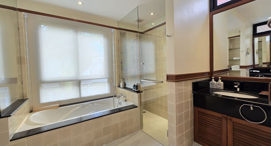 Villa zur Miete mit 4 Zimmer in Thalang, Phuket