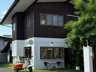 For Rent 4 Bedroom House In Mueang Chiang Mai