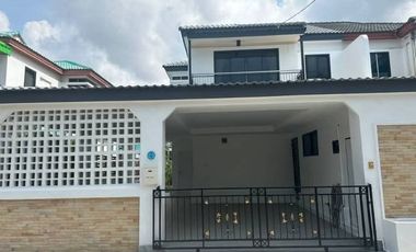 À vendre 4 chambres maison à Sattahip, Chonburi