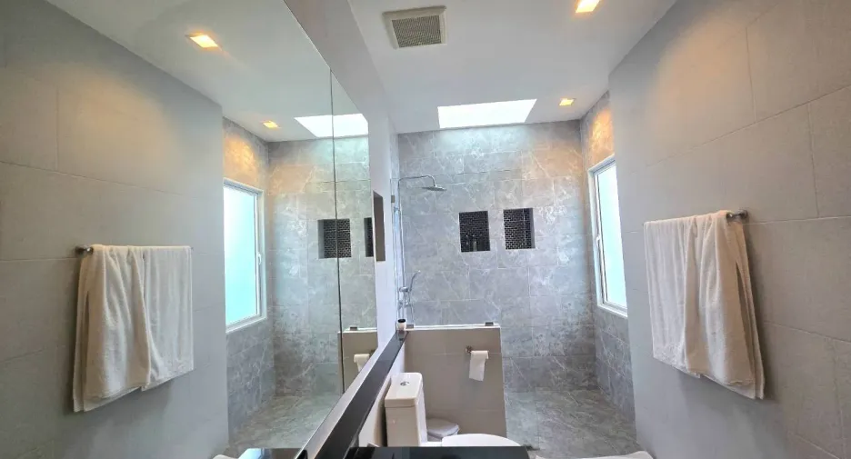 For rent 2 bedrooms villa in Hua Hin, Prachuap Khiri Khan