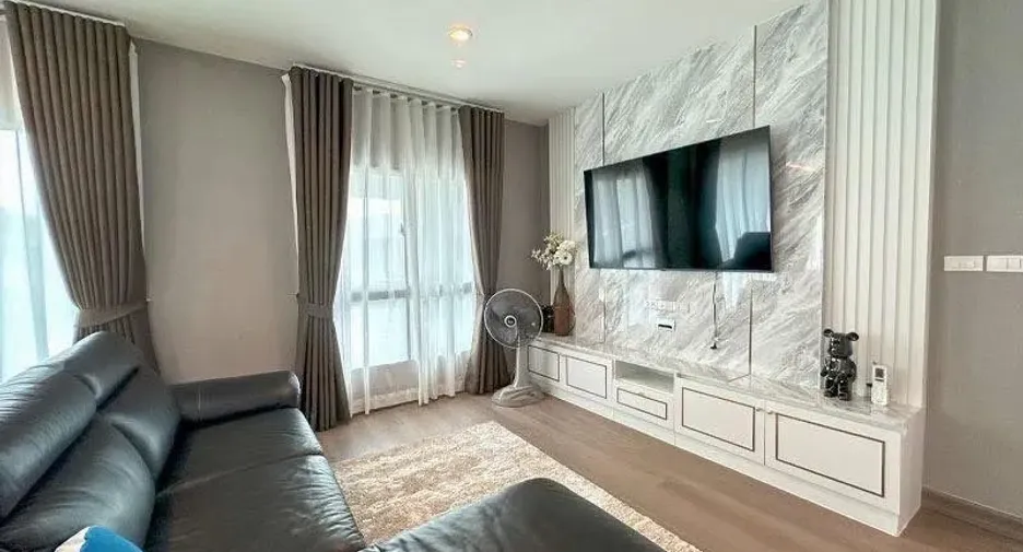 For sale 4 bedrooms house in Phasi Charoen, Bangkok