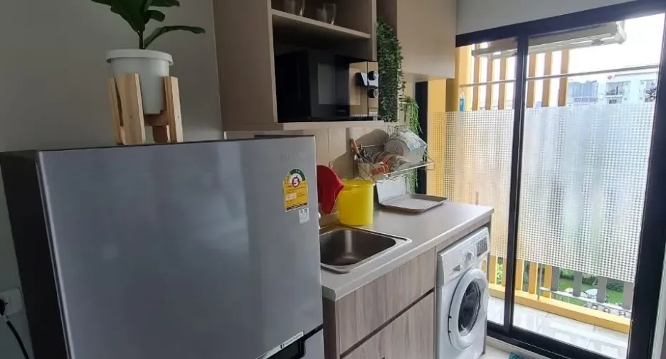 For rent studio condo in Phra Khanong, Bangkok