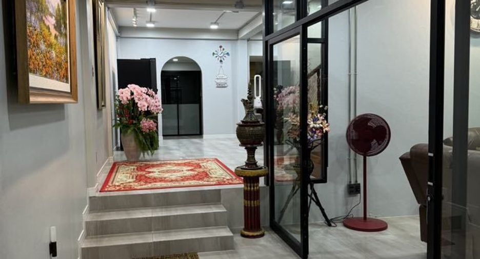 For rent 2 bedrooms townhouse in Mueang Chiang Mai, Chiang Mai