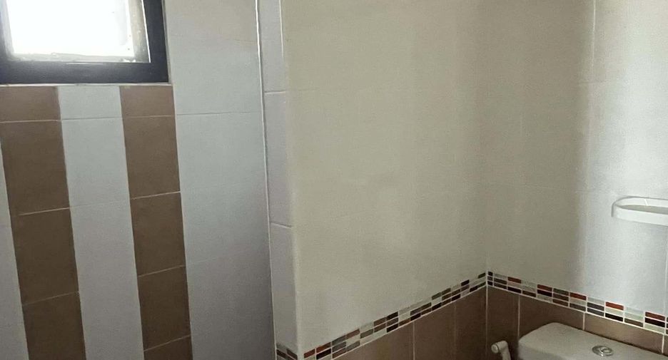 Gewerbefläche zum Kauf mit 3 Zimmer in San Sai, Chiang Mai