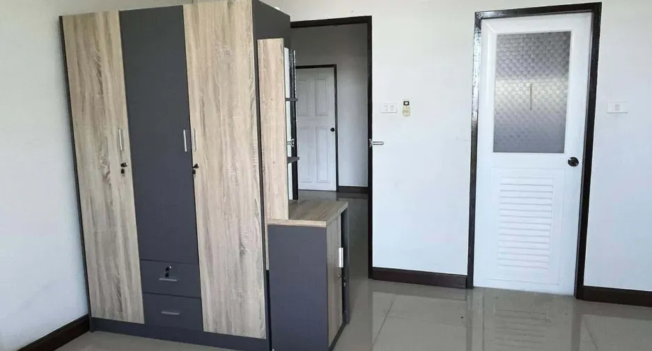 Gewerbefläche zum Kauf mit 3 Zimmer in San Sai, Chiang Mai