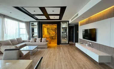 For sale and for rent 3 bedrooms condo in Khlong Toei, Bangkok