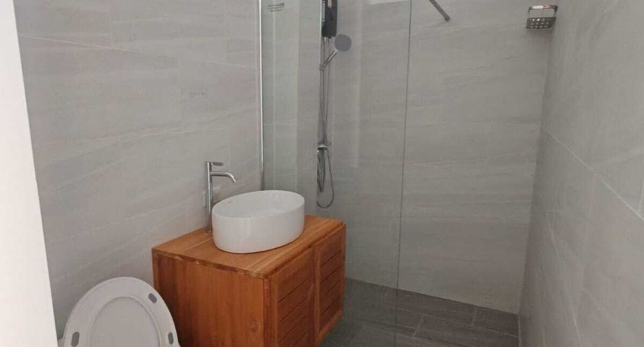 For sale and for rent 6 bedrooms villa in Ko Samui, Surat Thani