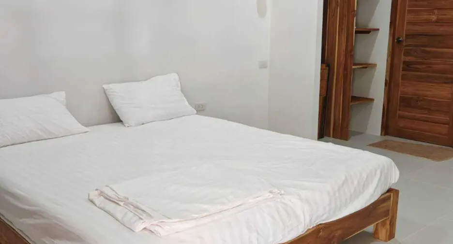 For sale and for rent 6 bedrooms villa in Ko Samui, Surat Thani