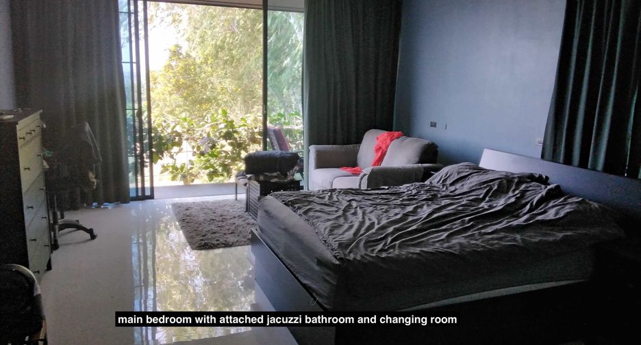 For sale 4 bedrooms villa in Sam Roi Yot, Prachuap Khiri Khan