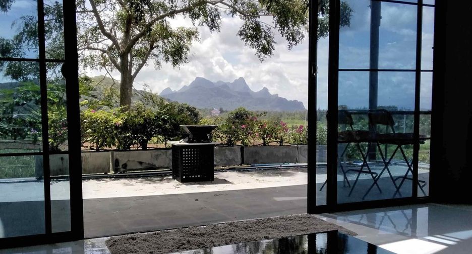 For sale 4 bedrooms villa in Sam Roi Yot, Prachuap Khiri Khan
